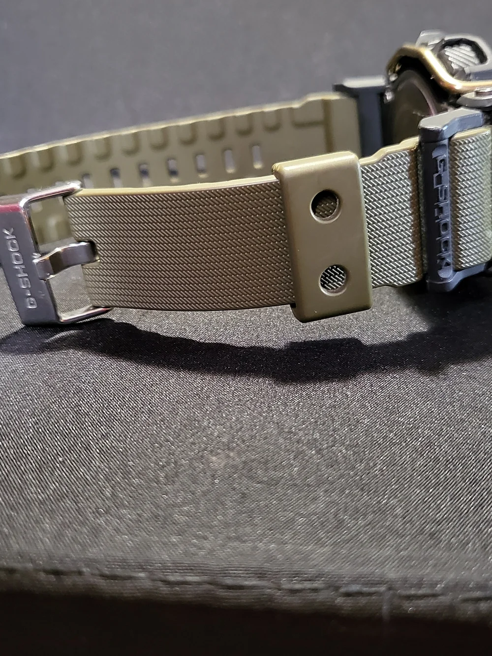 Casio G-Shock GD-400 Digital Sport Watch - Olive Green & Gold